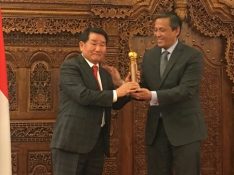 Pemerintah Indonesia Berikan Penghargaan Bagi 5 Importir Korea Selatan